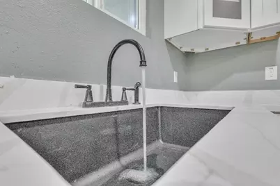 1044 S Anteros Avenue, Stockton, CA 95215 - Photo 13