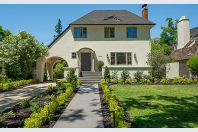 1348 38th Street, Sacramento, CA 95816 - Photo 1