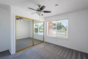 5400 Lawnview Way, Elk Grove, CA 95758 - Photo 13