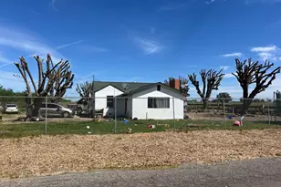 15238 Sunset Dr, Livingston, CA 95334 - Photo 5