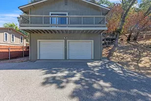 11203 Welty Ln, Auburn, CA 95603 - Photo 3