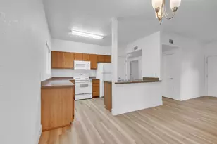 10001 Woodcreek Oaks Blvd, Roseville, CA 95747 - Photo 11