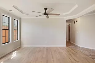 2355 Woodlake Cir, Lodi, CA 95242 - Photo 9