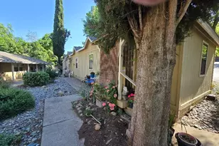 2123 Waldon St, Redding, CA 96001 - Photo 29