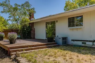 921 Stoneman Way, El Dorado Hills, CA 95762 - Photo 35