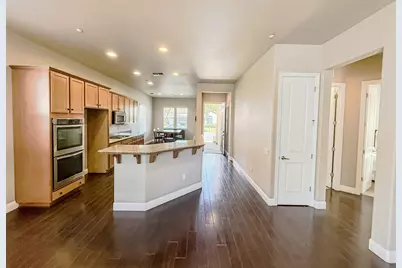 2144 Arlington Drive, Roseville, CA 95747 - Photo 3