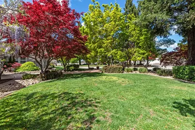 5000 Peach Blossom Lane, Oakdale, CA 95361 - Photo 9