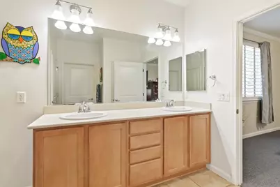 7401 Rothschild Court, Elk Grove, CA 95757 - Photo 21