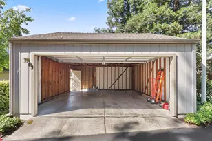 3928 Park Cir Ln, Carmichael, CA 95608 - Photo 43