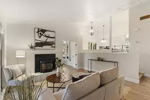 3928 Park Cir Ln, Carmichael, CA 95608 - Photo 9