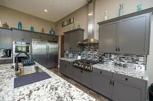 19206 Bloss Ave, Hilmar, CA 95324 - Photo 15