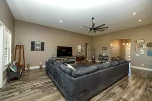 19206 Bloss Ave, Hilmar, CA 95324 - Photo 9