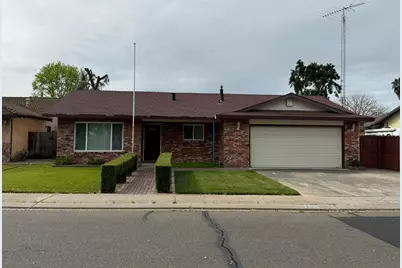 7406 Locust Street, Hughson, CA 95326 - Photo 1