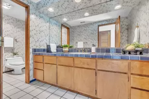 21 River Bluff Ln, Carmichael, CA 95608 - Photo 23