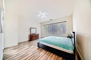 2625 Crestmore Cir, Stockton, CA 95206 - Photo 21