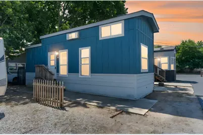 E F Street #5, Oakdale, CA 95361 - Photo 1