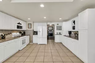 8468 Milky Way, Orangevale, CA 95662 - Photo 7