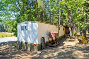 1901 Wyehka Way, Mount Shasta, CA 96067 - Photo 55