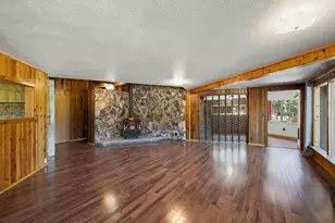 1901 Wyehka Way, Mount Shasta, CA 96067 - Photo 13