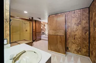 1901 Wyehka Way, Mount Shasta, CA 96067 - Photo 17