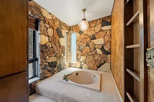 1901 Wyehka Way, Mount Shasta, CA 96067 - Photo 31