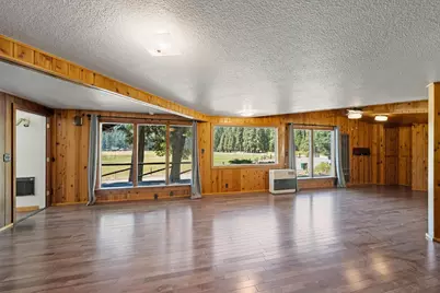 1901 Wyehka Way, Mount Shasta, CA 96067 - Photo 11
