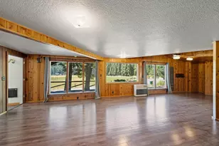 1901 Wyehka Way, Mount Shasta, CA 96067 - Photo 11