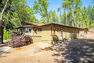 1901 Wyehka Way, Mount Shasta, CA 96067 - Photo 45