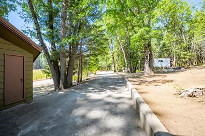 1901 Wyehka Way, Mount Shasta, CA 96067 - Photo 51