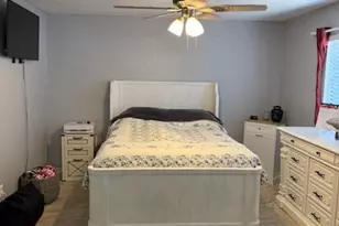 861 E St, Los Banos, CA 93635 - Photo 9