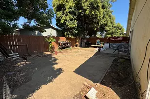 1508 Upland Dr, Yuba City, CA 95991 - Photo 17