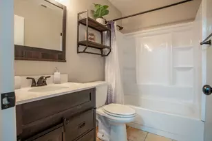 7318 La Tour Dr, Sacramento, CA 95842 - Photo 15