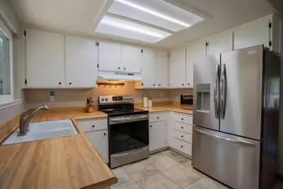 7318 La Tour Drive, Sacramento, CA 95842 - Photo 9