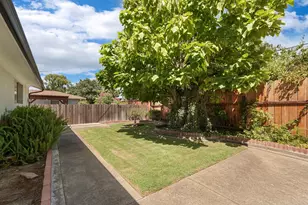 248 S Corinth Ave, Lodi, CA 95242 - Photo 33