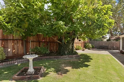 248 S Corinth Avenue, Lodi, CA 95242 - Photo 31
