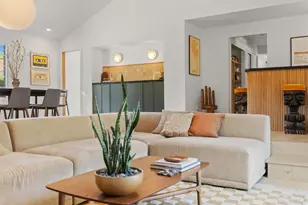 8514 Bordeaux Way, Fair Oaks, CA 95628 - Photo 3