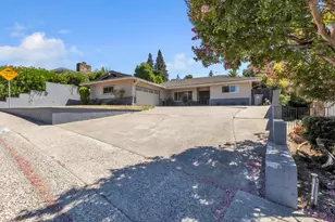 1206 43rd Ave, Sacramento, CA 95822 - Photo 1