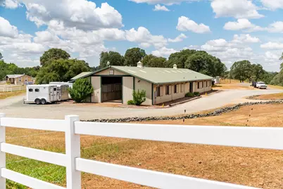 20945 Bear Hollow Road, Grass Valley, CA 95949 - Photo 23
