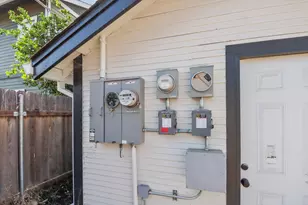 3817 21st Ave, Sacramento, CA 95820 - Photo 29