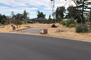 5871 Crestmoor Dr, Paradise, CA 95969 - Photo 1