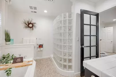 1007 Woodland Avenue, Woodland, CA 95695 - Photo 27