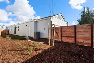 6517 Jacinto Ave, Sacramento, CA 95823 - Photo 27
