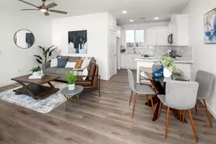 6517 Jacinto Ave, Sacramento, CA 95823 - Photo 13