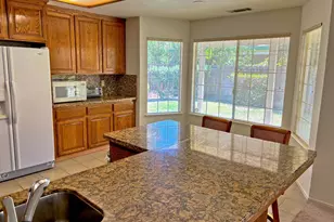 2008 Lakeview Ct, Modesto, CA 95355 - Photo 7