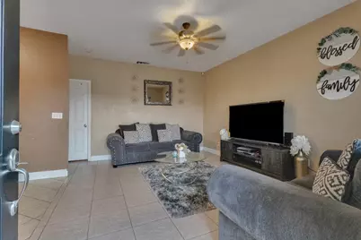 2484 Francis Street, Stockton, CA 95205 - Photo 7