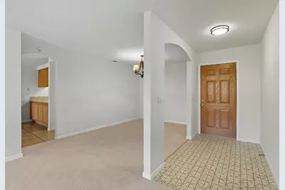 9057 Caldera Way, Sacramento, CA 95826 - Photo 9