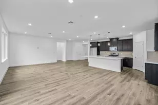 9826 Amisha Wy, Sacramento, CA 95829 - Photo 11