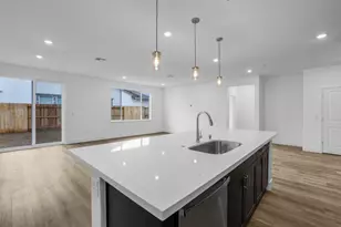 9826 Amisha Wy, Sacramento, CA 95829 - Photo 7