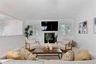 8205 Lash Larue Ln, Citrus Heights, CA 95610 - Photo 3