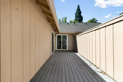 8205 Lash Larue Lane, Citrus Heights, CA 95610 - Photo 47